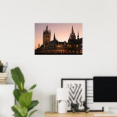 Ypres Cloth Hall, België bij nacht Poster (Thuiskantoor)