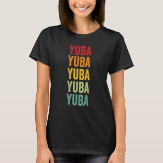 Yuba County Californië Regenboog Tekst Ontwerp T-shirt