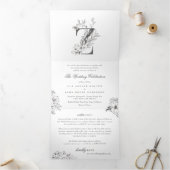 'Z' Monogram mooi geborsteld Floral Wedding Drieluik Uitnodiging (Binnen)