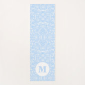 Zacht blauw en wit botanisch met monogram yogamat (Voorkant)