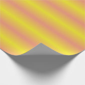 Zacht geel en roze gradiënt gestreept cadeaupapier (Hoek)