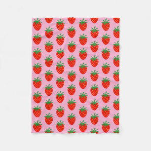 Zachte deken met leuk patroon van rode aardbeien