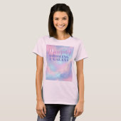 Zachte Dromerige Pastel Roze Blauwe Kosmische Melk T-shirt (Voorkant volledig)