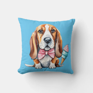Zachte hond eet ijsje kussen