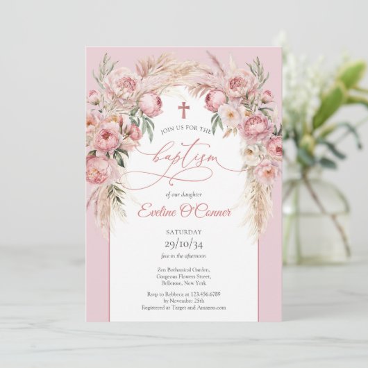 Zachte pastel roze pioenrozen pampas boog Doop Kaart (Staand voorkant)