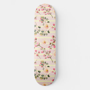 Zachte Roze Bloem Streep Patroon Skateboard