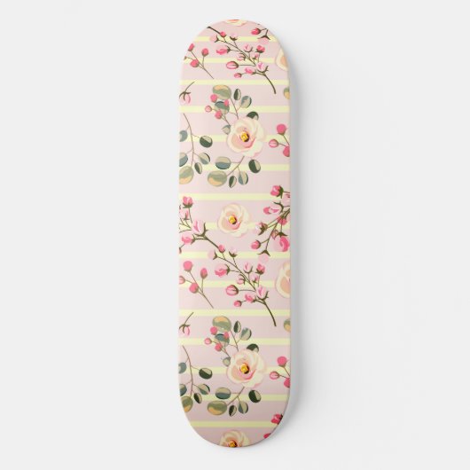 Zachte Roze Bloem Streep Patroon Skateboard (Voorkant)