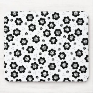 Zachte zwarte witte bloemen muismat