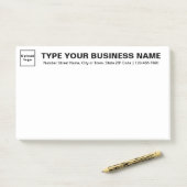 Zakelijk merk op kop van White Large Post-it® Notes (Op bureau)