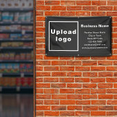 Zakelijk merk op zwarte banner