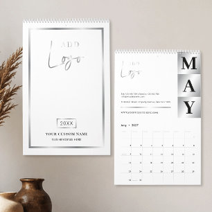 Zakelijk wit & zilver bedrijfslogo aangepast 2027 kalender