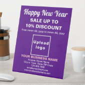 Zakelijke Nieuwjaarsuitverkoop op paars voetstuk b Reclamebord Met Voetstuk (Insitu)