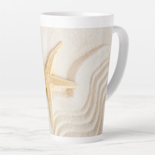 Zand en natuurlijke neutrale kleur van Starfish Latte Mok (Rechterhoek)