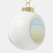 Zand en Zee Calm Coastal Keramische Bal Ornament (Links)