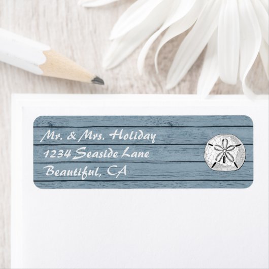 Zanddollar op Rustiek Hout ~ Strand Adres Etiket (Insitu)