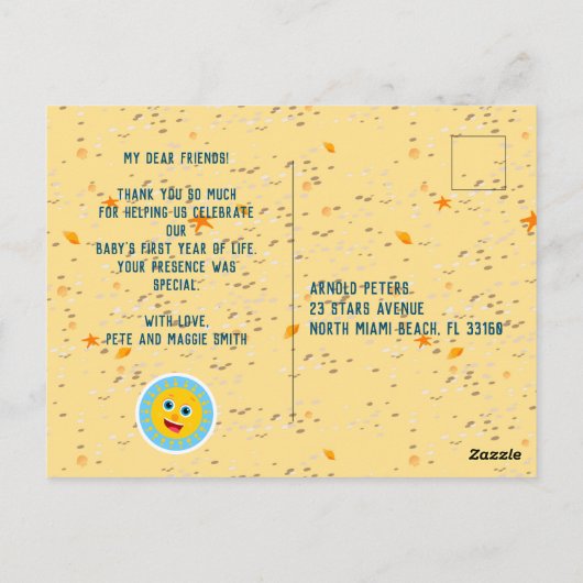 Zandkasteel strandplezier baby jongen verjaardagsf briefkaart (Achterkant)