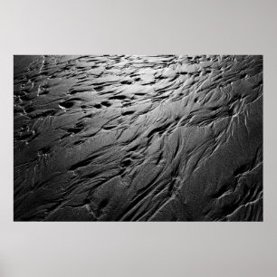 Zandpatronen op een strand poster