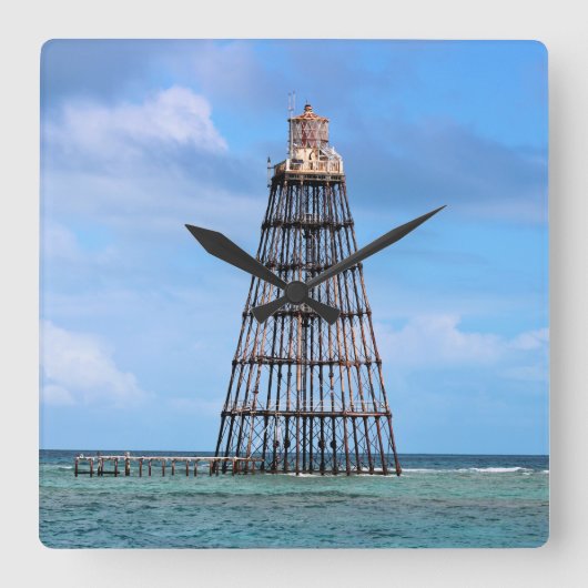 Zandsleutelvuurtoren, muur-klok op Florida Square Vierkante Klok (Voorkant)