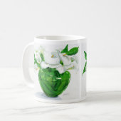 Zantedeschias dans la tasse verte de vase (Devant gauche)