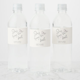 Ze bindt de knoop vrijgezellenfeest waterfles etiket
