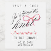 Ze bindt het Knot Bow Coquette Vrijgezellenfeest Wijn Etiket (Enkel label)