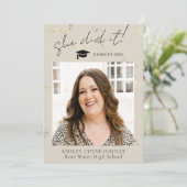 Ze deed het Foto Afstuderen kondiging Aankondiging (Staand voorkant)