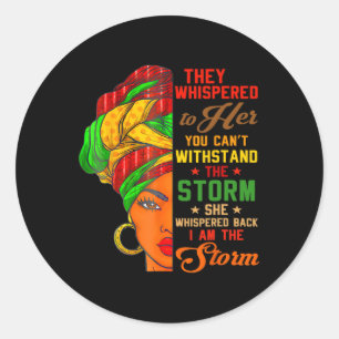 Ze fluisterde Byck ik ben het Storm zwarte geschie Ronde Sticker