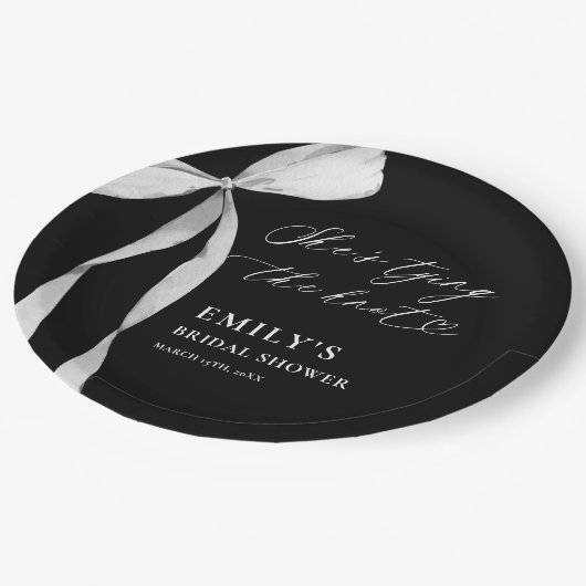 Ze gaat trouwen - Bruidsfeest Papieren Bordje (Gekanteld)