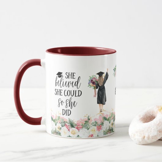 Ze geloofde dat ze het kon, dus ze deed afstuderen mok (Met donut)