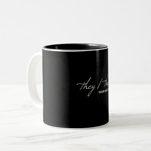 Ze hebben ze in Script Font Mok (Voorkant links)