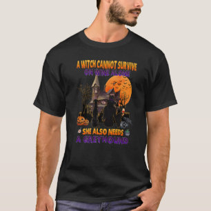 Ze heeft een Greyhound Halloween nodig T-shirt