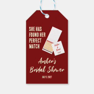 Ze heeft haar perfecte match bruidsuitnodiging cadeaulabel