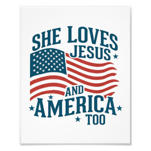 Ze houdt ook van Jezus en Amerika Vlag 4e van de V Foto Afdruk
