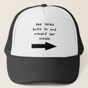 ZE HOUDT VAN BALLEN IN EN ROND HAAR MOUTH TRUCKER PET
