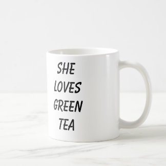 Ze houdt van groene thee koffiemok