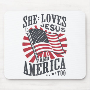 Ze houdt van Jesus en Amerika te vlag Christelijk  Muismat