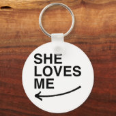 Ze houdt van me (links).png sleutelhanger (Voorkant)