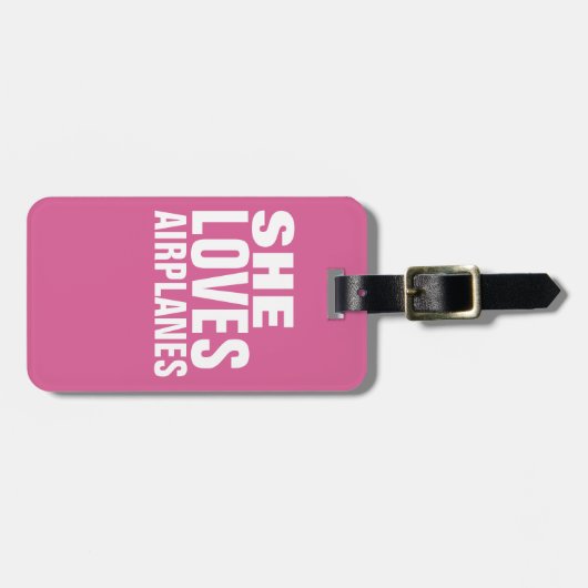 ze houdt van vliegtuigen , roze bagagelabel (Voorkant horizontaal)