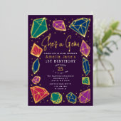 Ze Is Een Edelsteen Kristallen Edelsteen Geologie Folie Uitnodiging (Staand Voorkant)