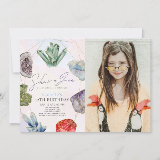 Ze is een Gem Crystals Edelsteen Meisje Verjaardag Kaart (Voorkant)