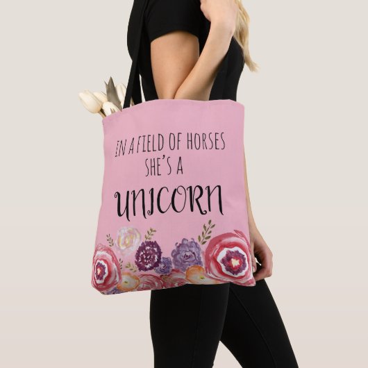 Ze is een Unicorn Flower Canvas tas (Dichtbij)