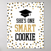 Ze is 'One Smart Cookie Afstudeerder Party Sign' Poster (Voorkant)