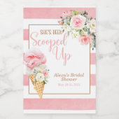 Ze is opgepakt (Stripe) Aangepaste MINI Wijn Etiket (Enkel label)