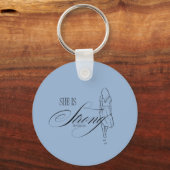 Ze is sterk Spreuken 31:25 Sleutelhanger (Achterkant)