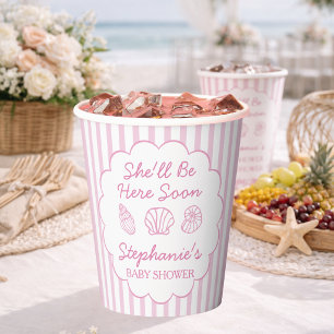 Ze komt hier snel Roze Zeeschelpen Baby Shower Papieren Bekers