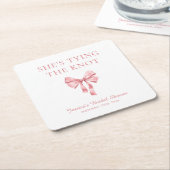 Ze Krijgt de Knoop Aangetrokken Zacht Roze Coquett Vierkante Kartonnen Onderzetter (Schuin)