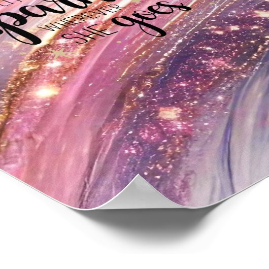 Ze laat een kleine penseelpenselen achter en glitt poster (Hoek)