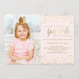 Ze laat een Little Sparkle® VERJAARDAG UITNODIGING