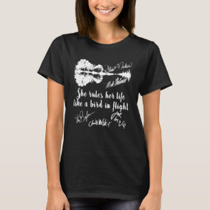 Ze regeert haar leven als een vogel in vlucht Gita T-shirt