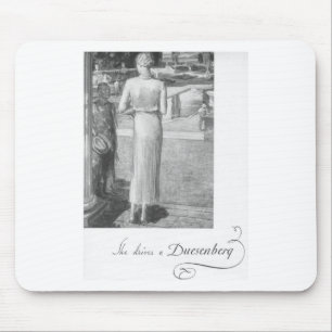 Ze rijdt een Duesenberg Muismat